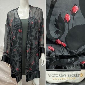 Victoria’s Secret Collection Women’s M Black Red Rosebud Chiffon Robe Satin Trim